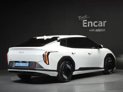 2026 Kia EV4
