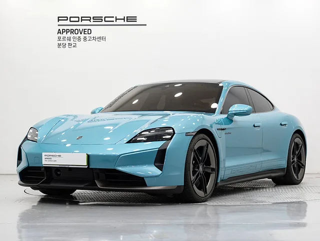 2025 Porsche Taycan
