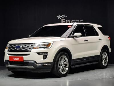 2019 Ford Explorer