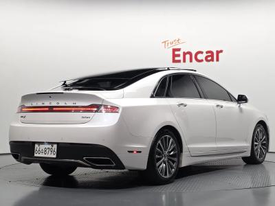 2018 Lincoln MKZ
