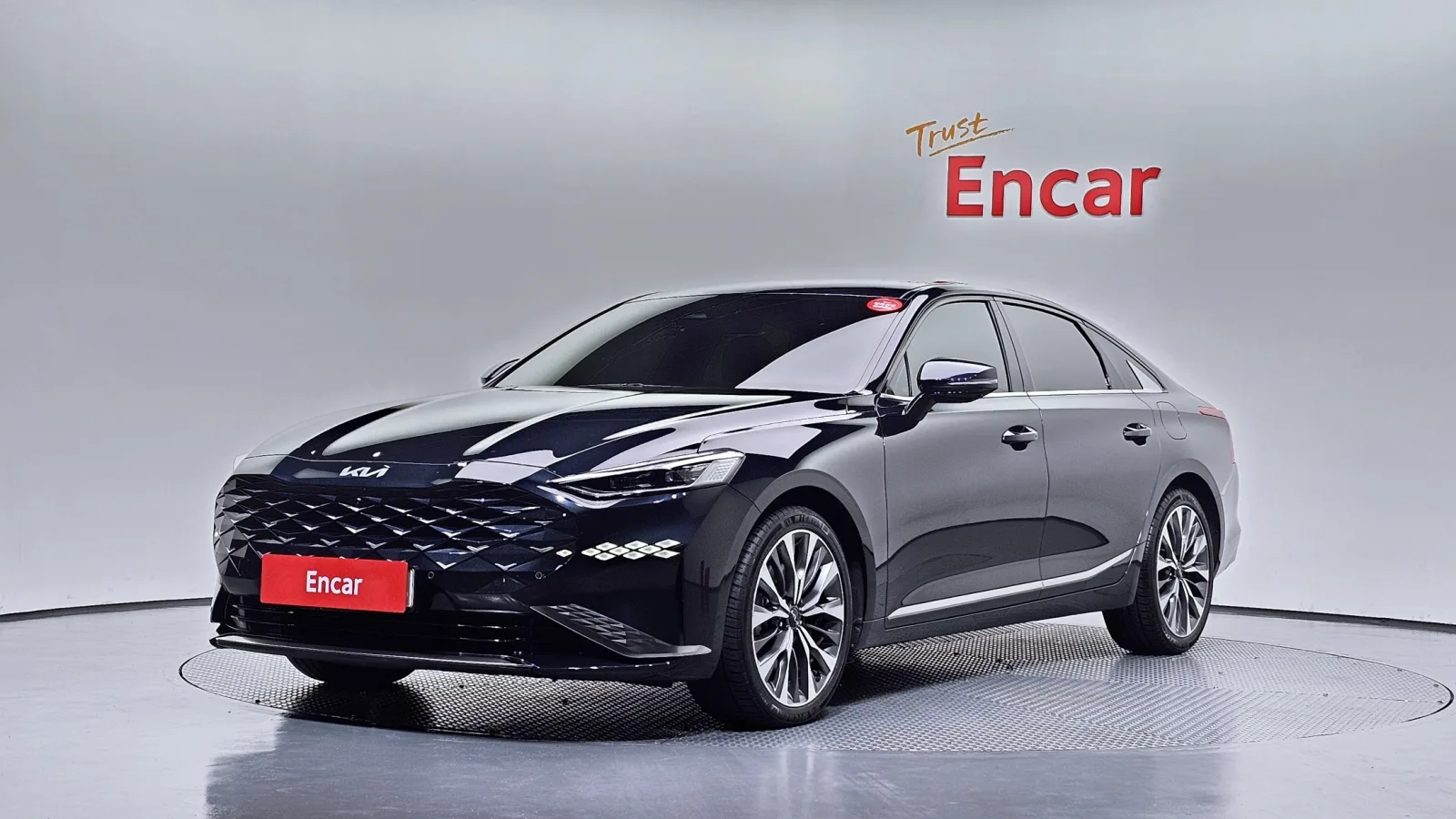 2022 Kia K8