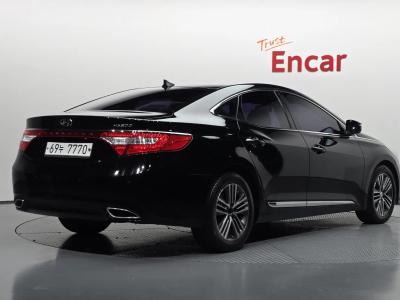 2014 Hyundai Grandeur