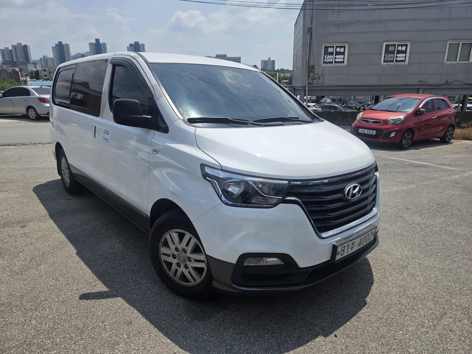 2021 Hyundai Starex