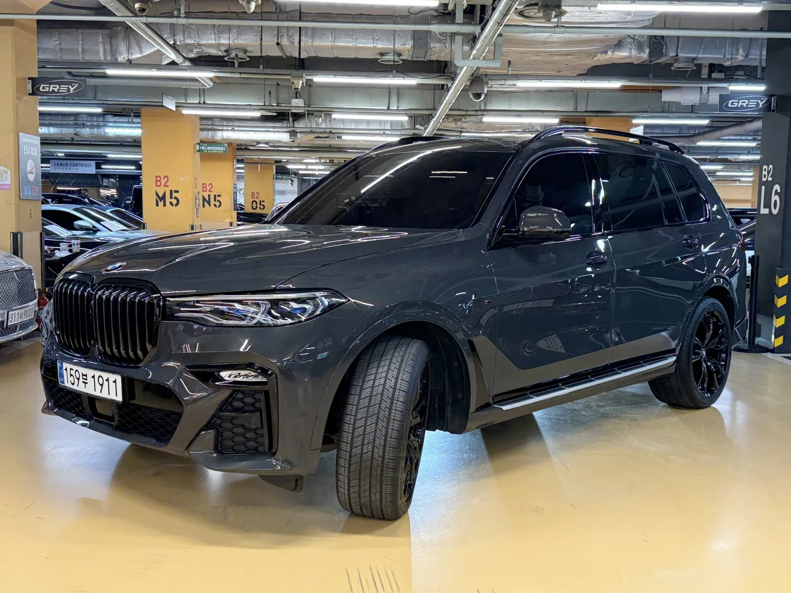 2022 BMW X7