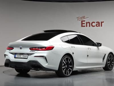 2022 BMW 8-Series
