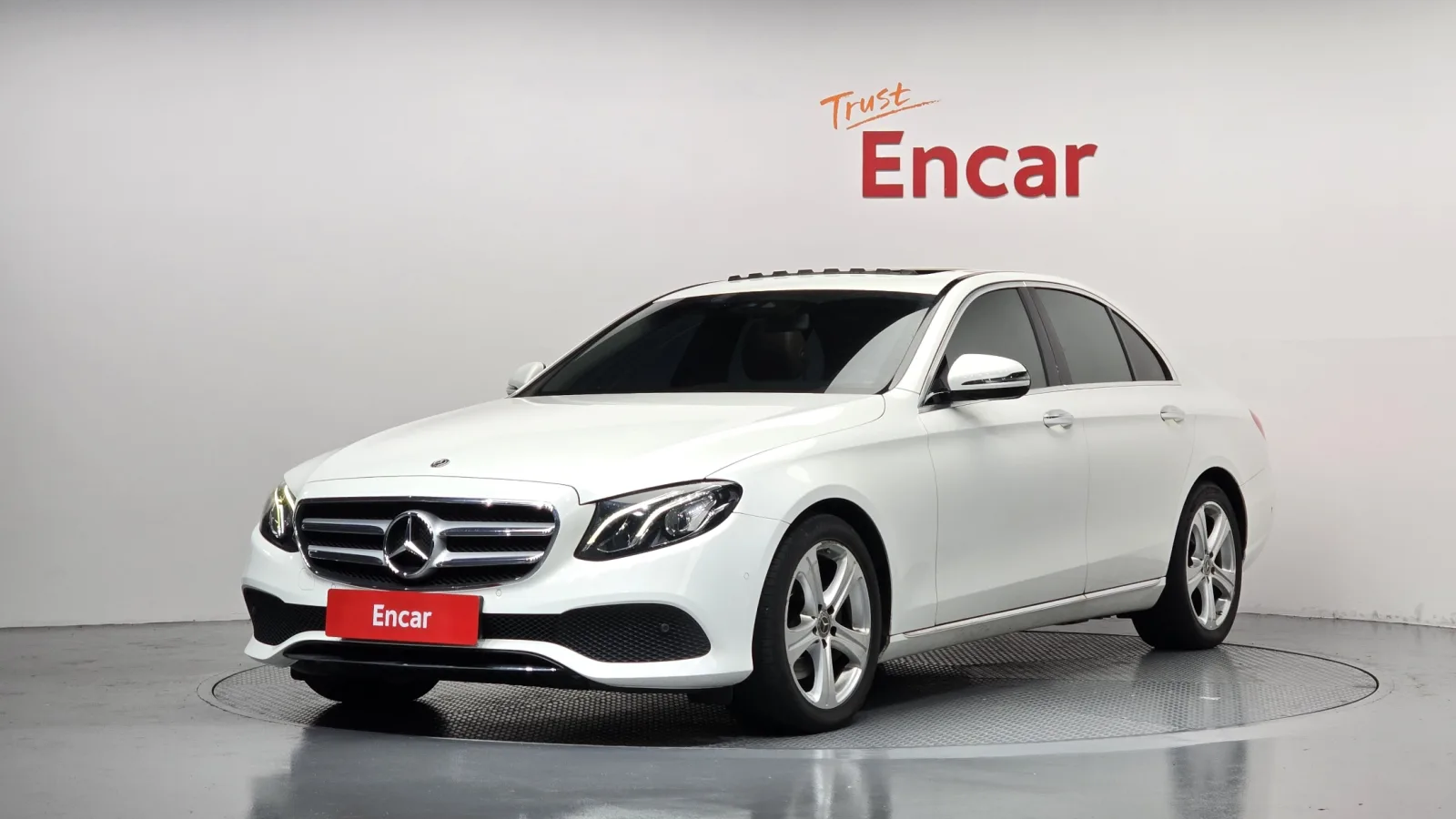 2017 Mercedes-Benz E-Class