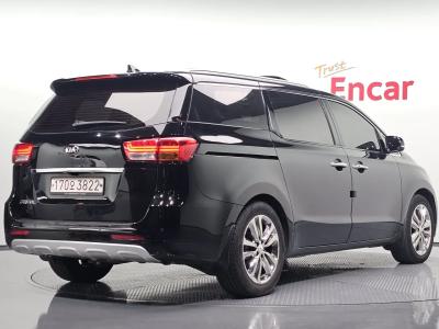 2016 Kia Carnival