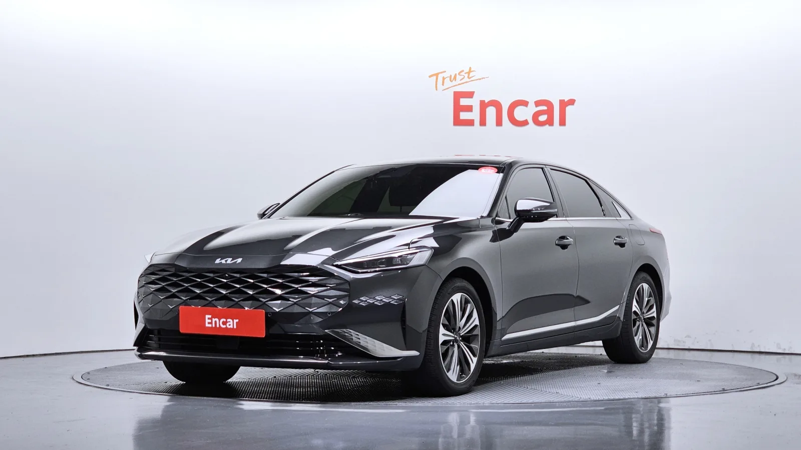 2023 Kia K8