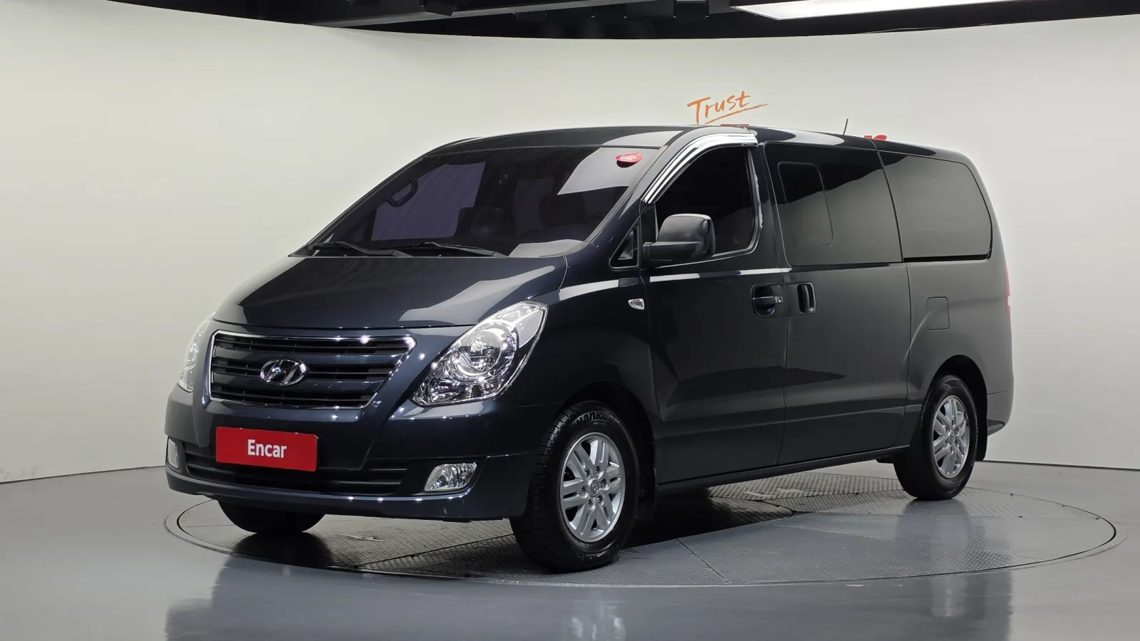 2017 Hyundai Starex