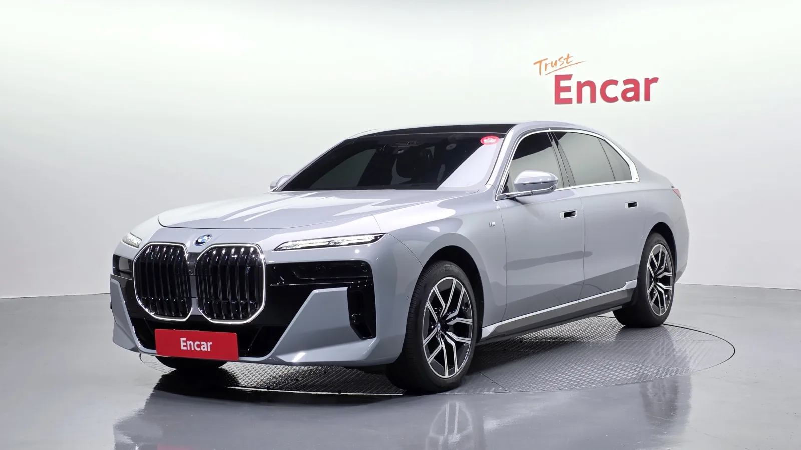 2023 BMW i7