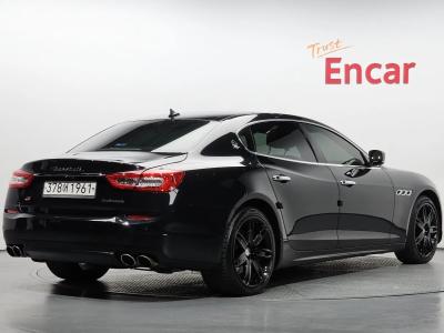 2016 Maserati Quattroporte