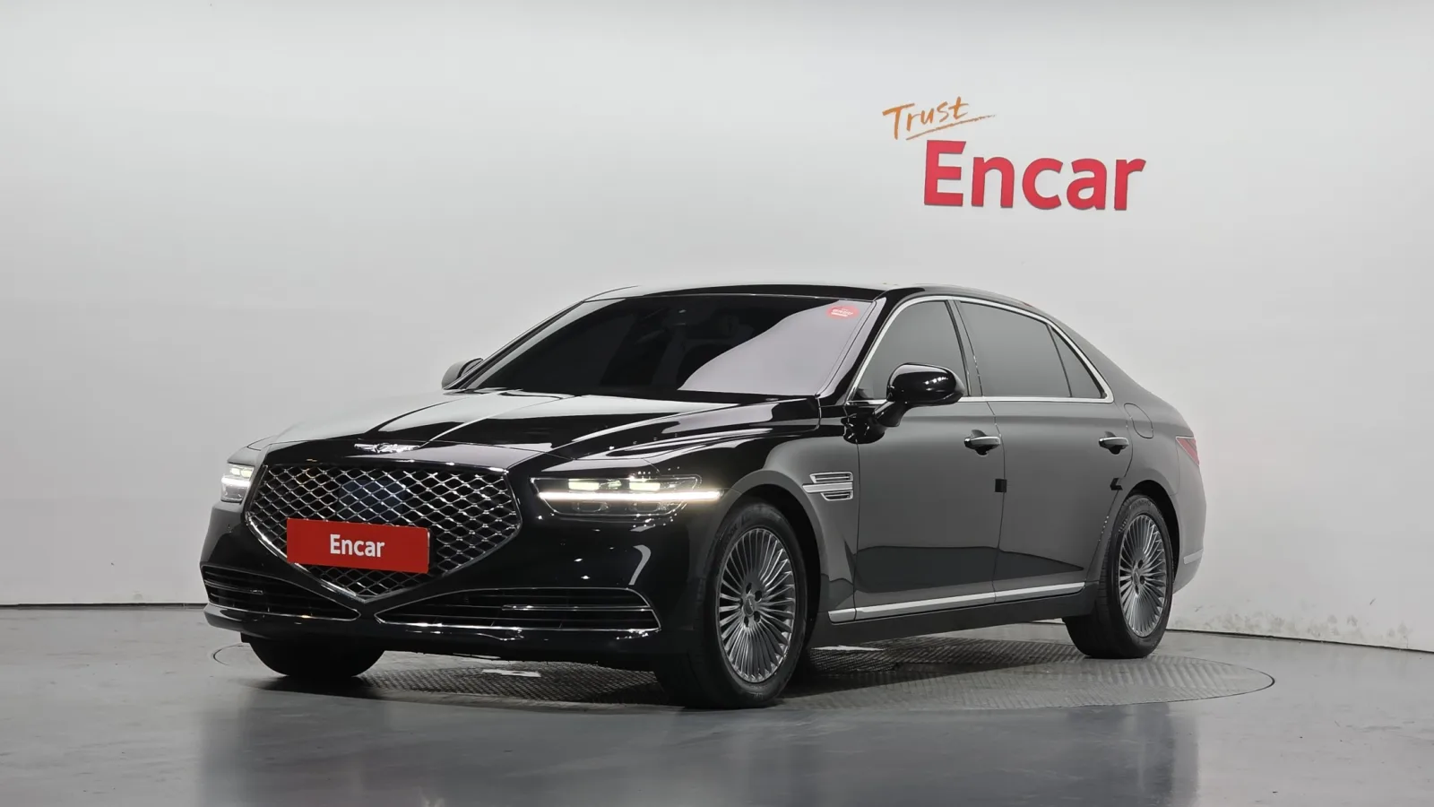 2019 Genesis G90