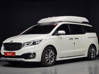 2017 Kia Carnival
