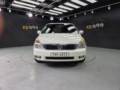 2010 Kia Carnival