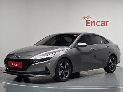 2022 Hyundai Elantra