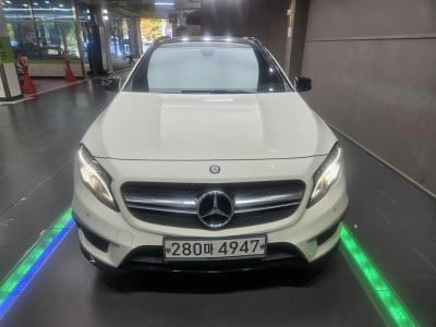 2015 Mercedes-Benz GLA-Class