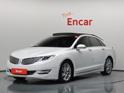 2014 Lincoln MKZ