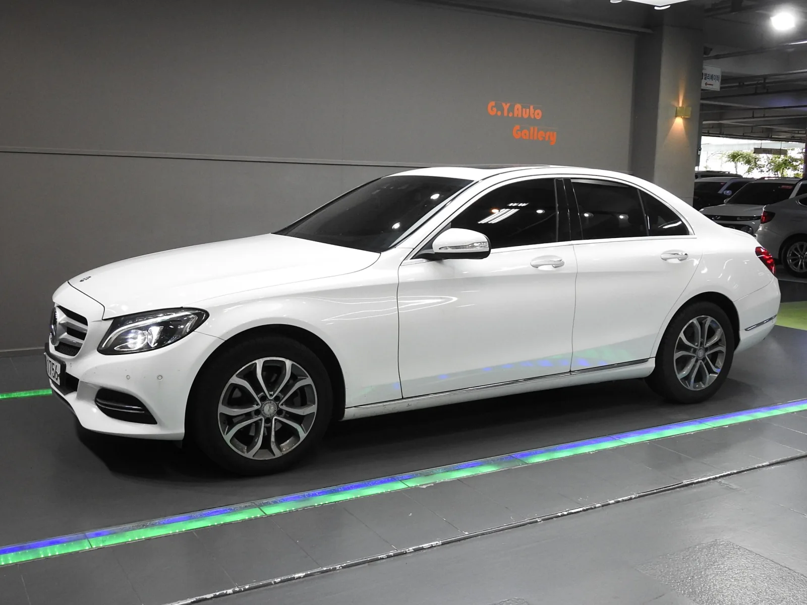 2015 Mercedes-Benz C-Class