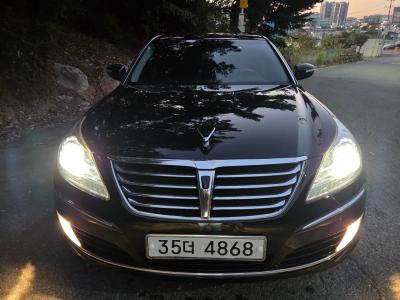 2010 Hyundai Equus