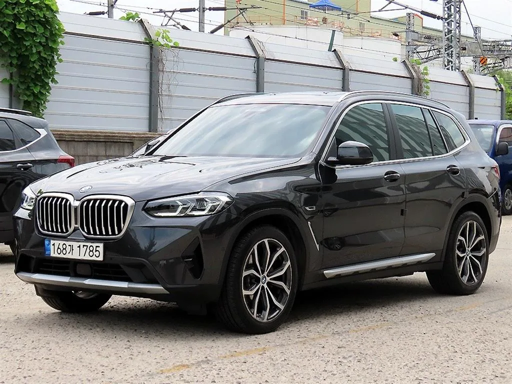 2022 BMW X3