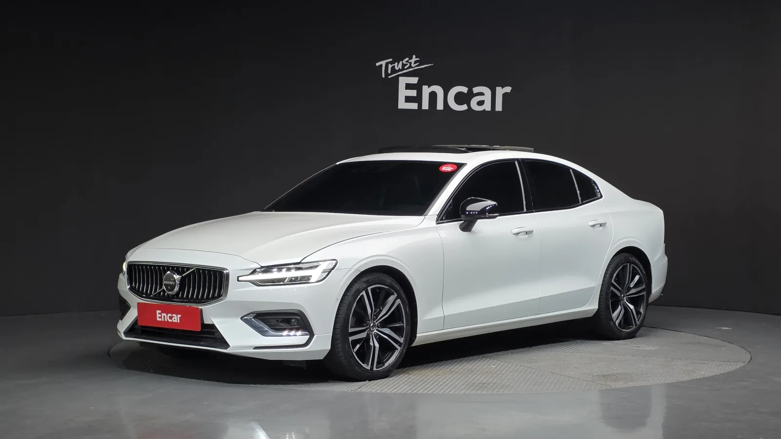 2022 Volvo S60