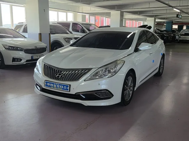 2016 Hyundai Grandeur