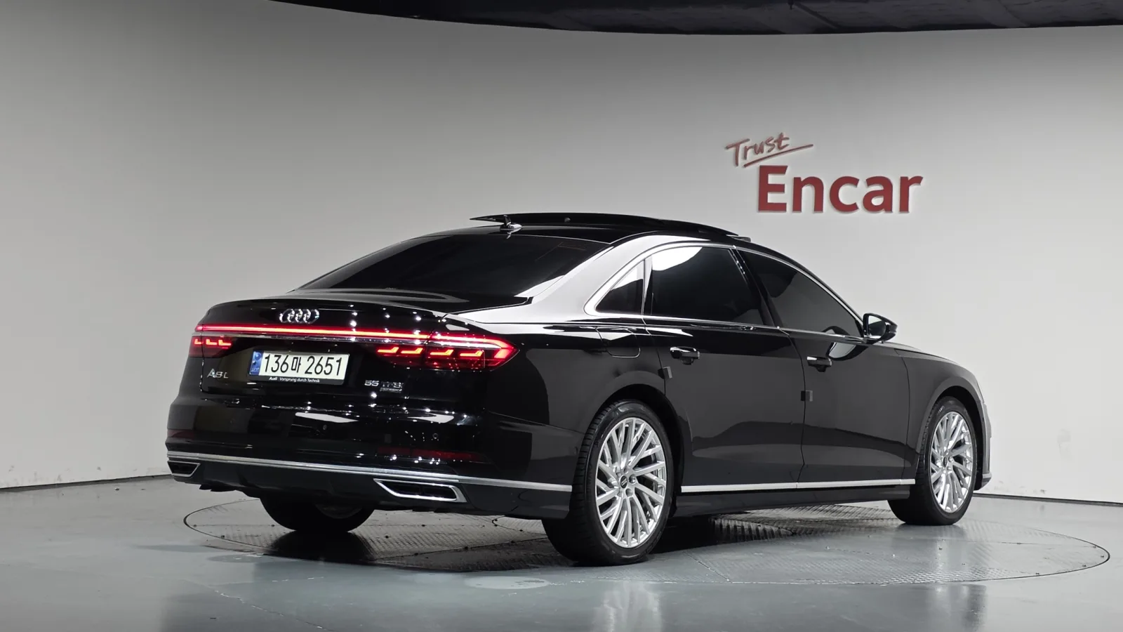 2021 Audi A8