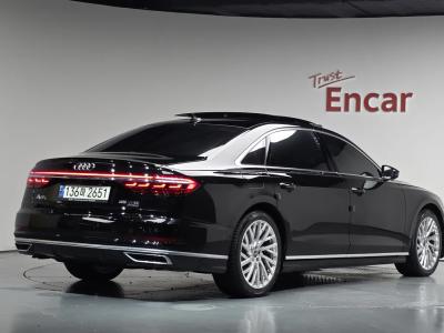 2021 Audi A8