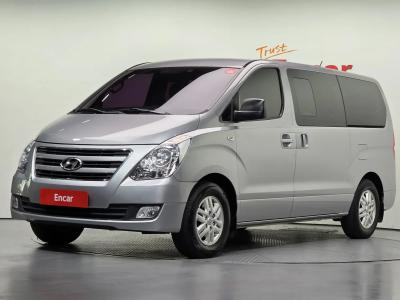 2016 Hyundai Starex