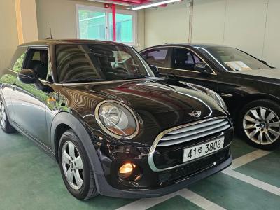 2014 MINI Cooper