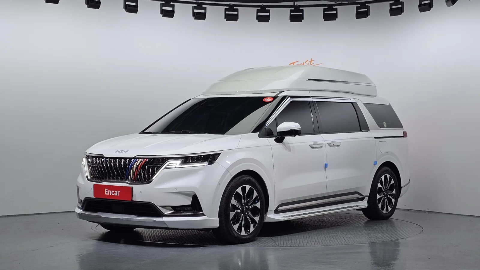 2023 Kia Carnival