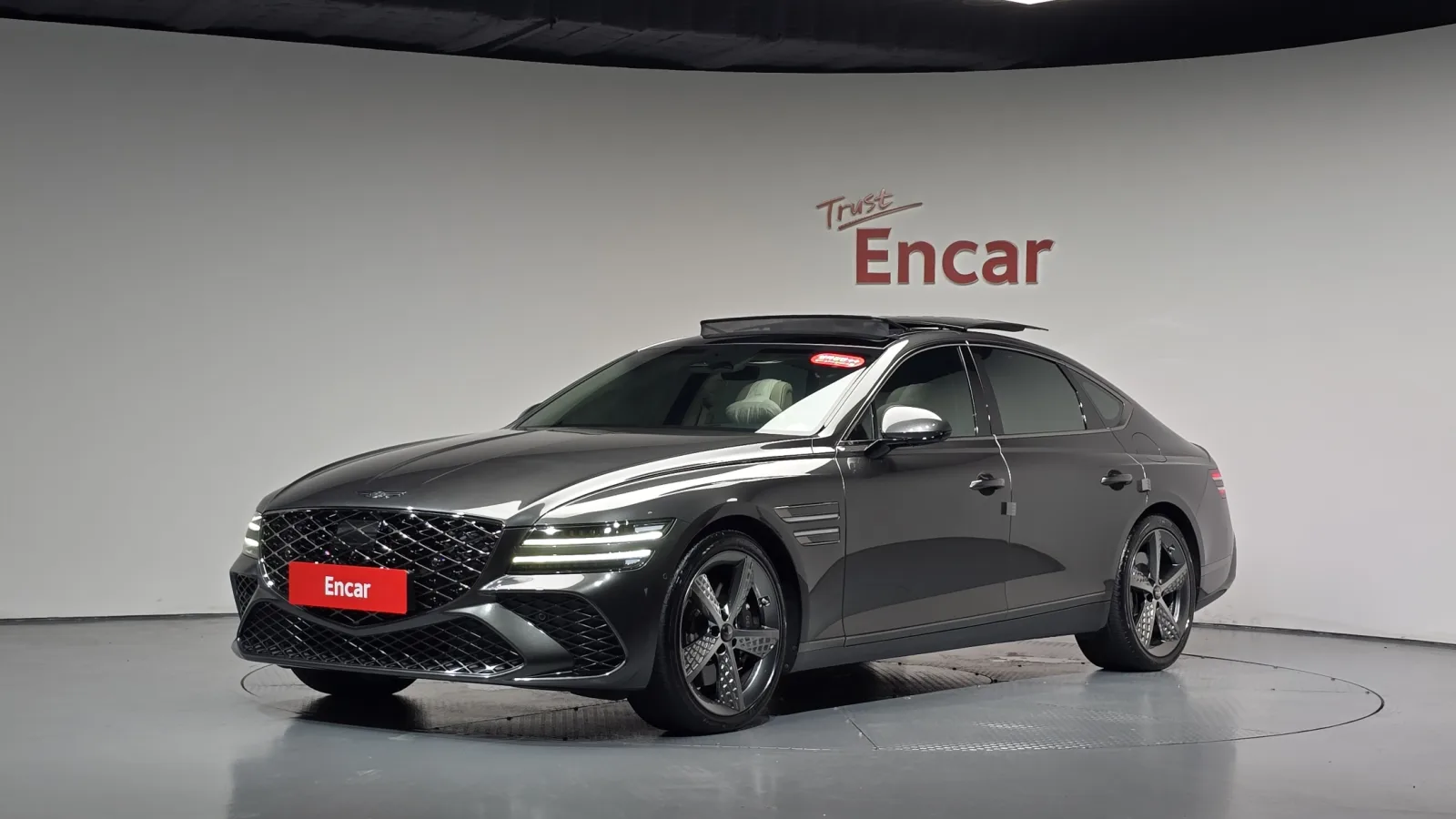 2025 Genesis G80