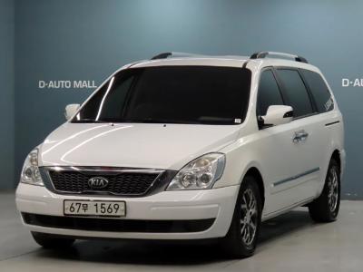 2014 Kia Carnival
