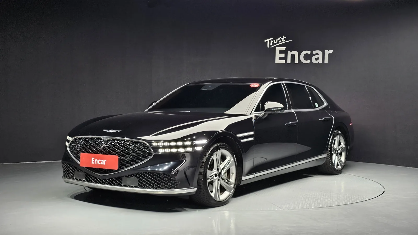 2022 Genesis G90