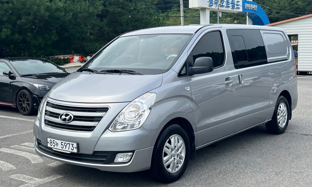 2017 Hyundai Starex