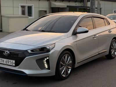 2018 Hyundai Ioniq