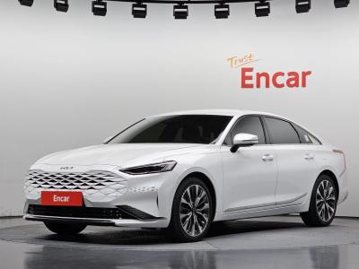 2023 Kia K8