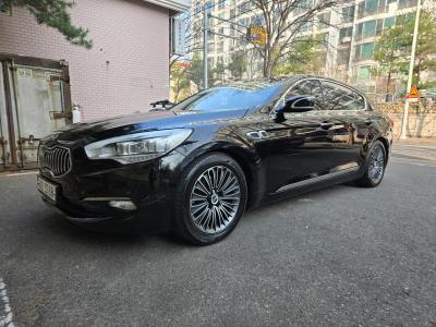 2013 Kia K9