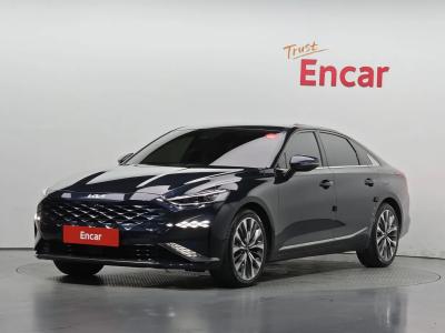 2022 Kia K8