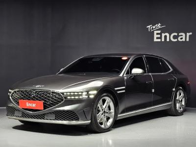 2022 Genesis G90