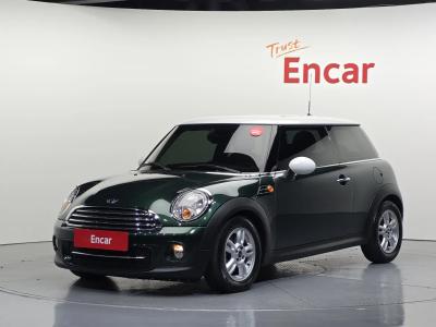 2013 MINI Cooper