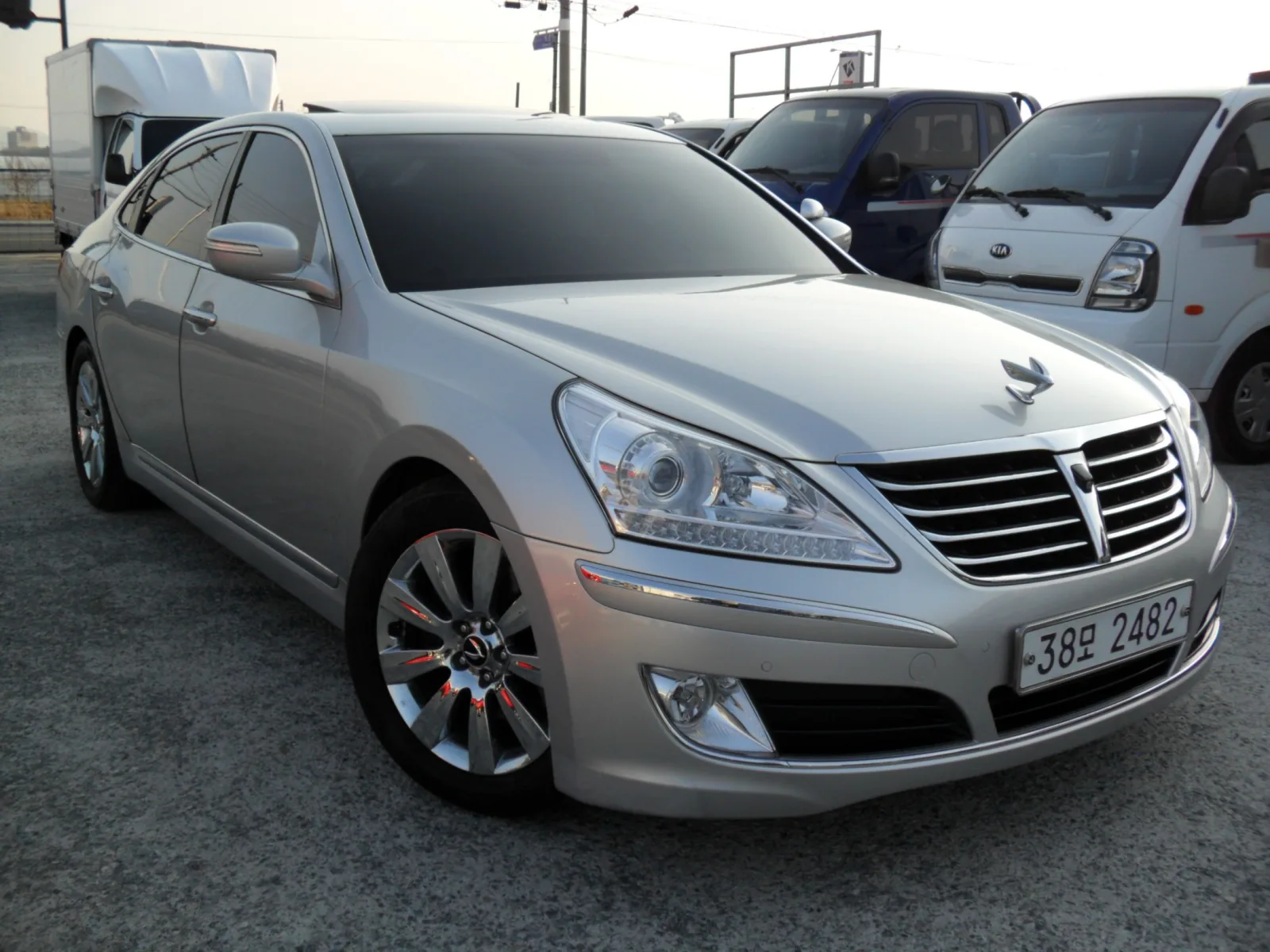 2010 Hyundai Equus
