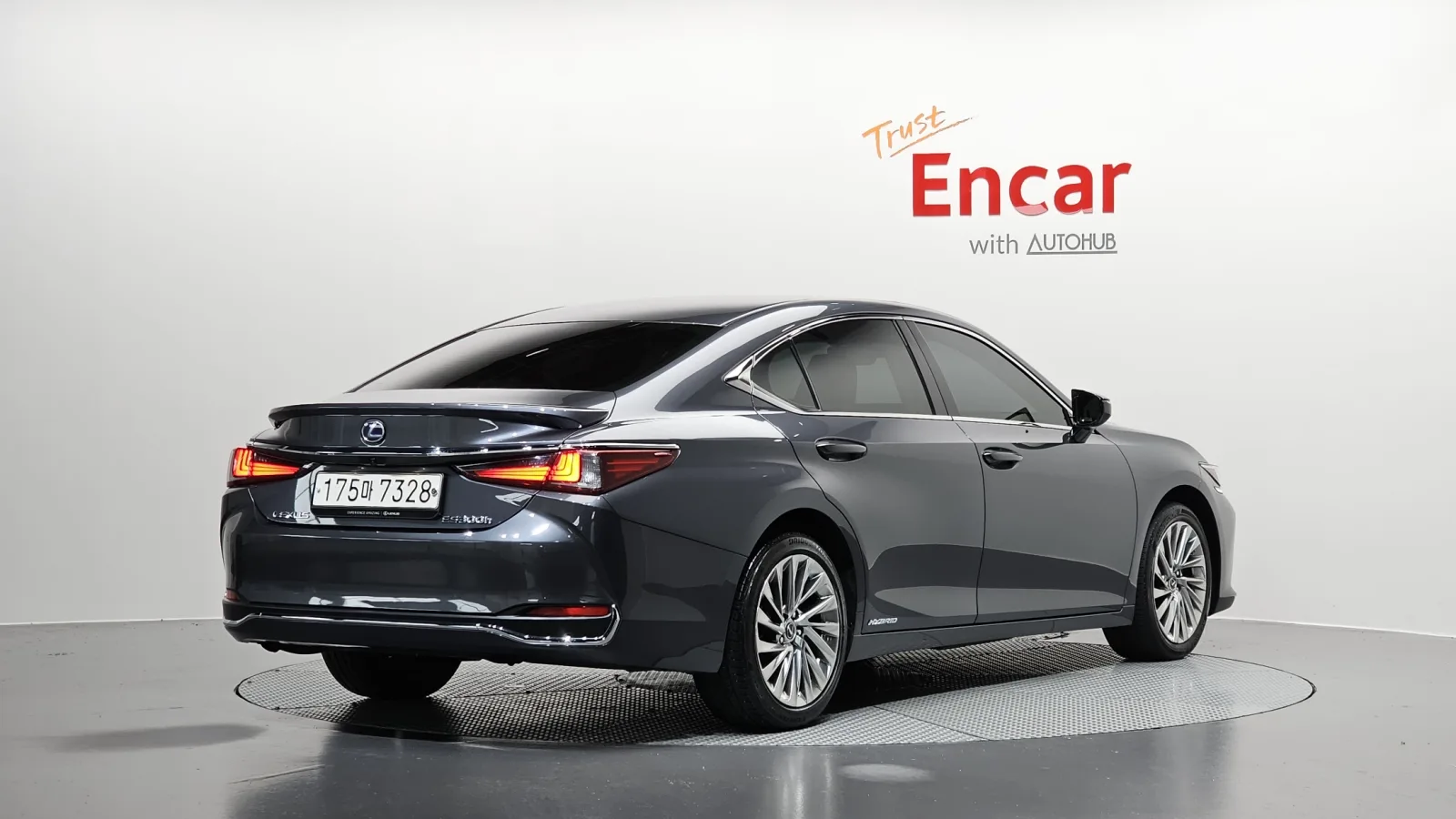 2022 Lexus ES