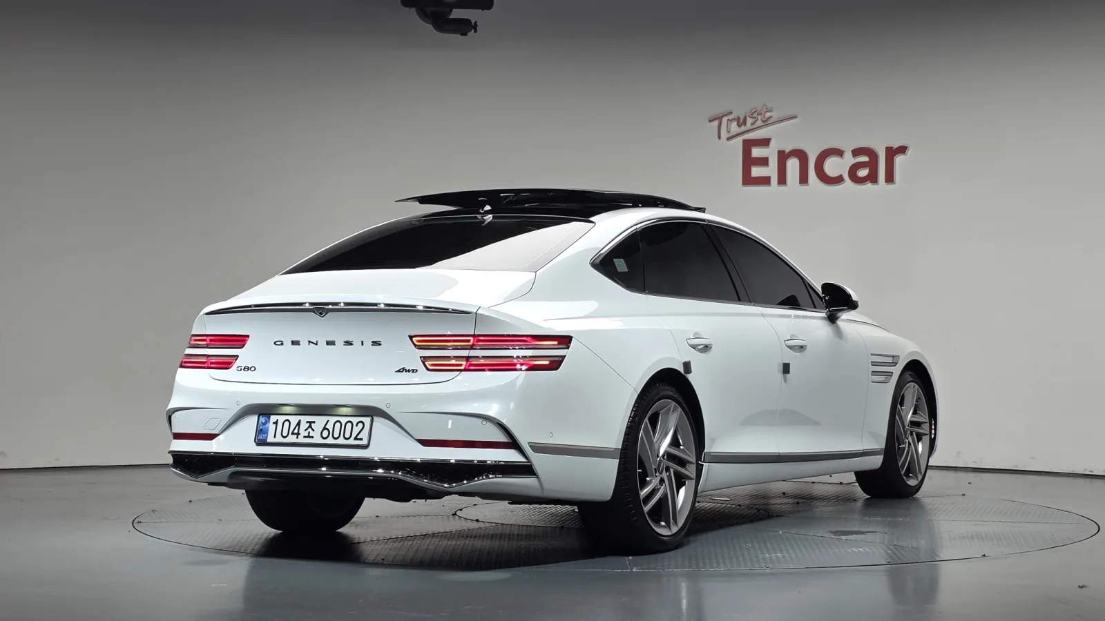 2025 Genesis G80