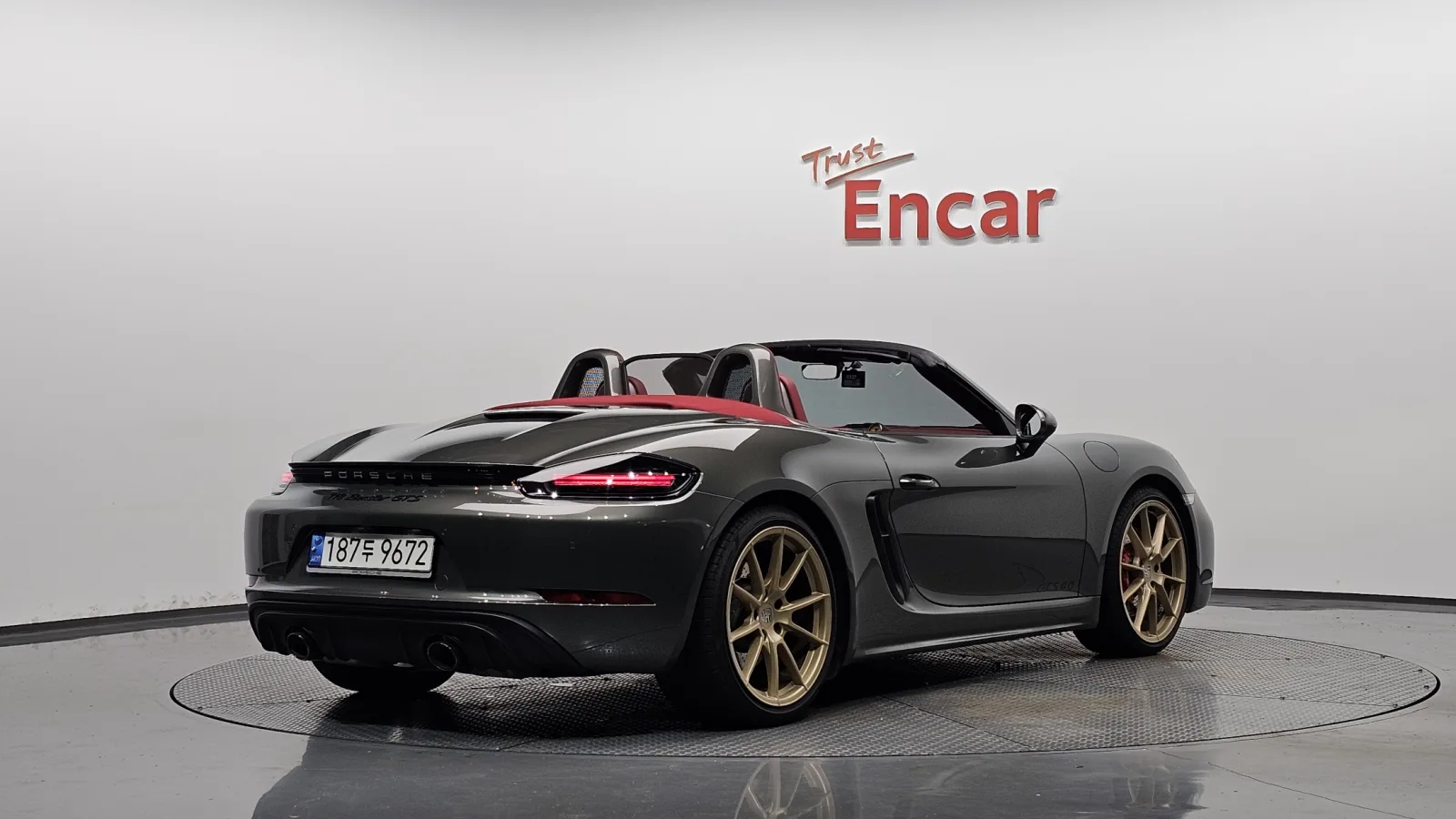 2022 Porsche 718