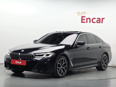 2022 BMW 5-Series