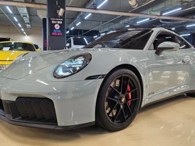2025 Porsche 911