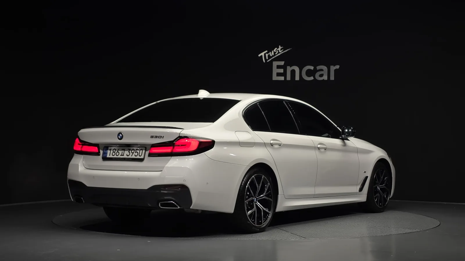 2023 BMW 5-Series