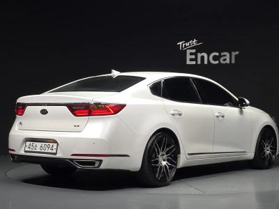 2017 Kia K7