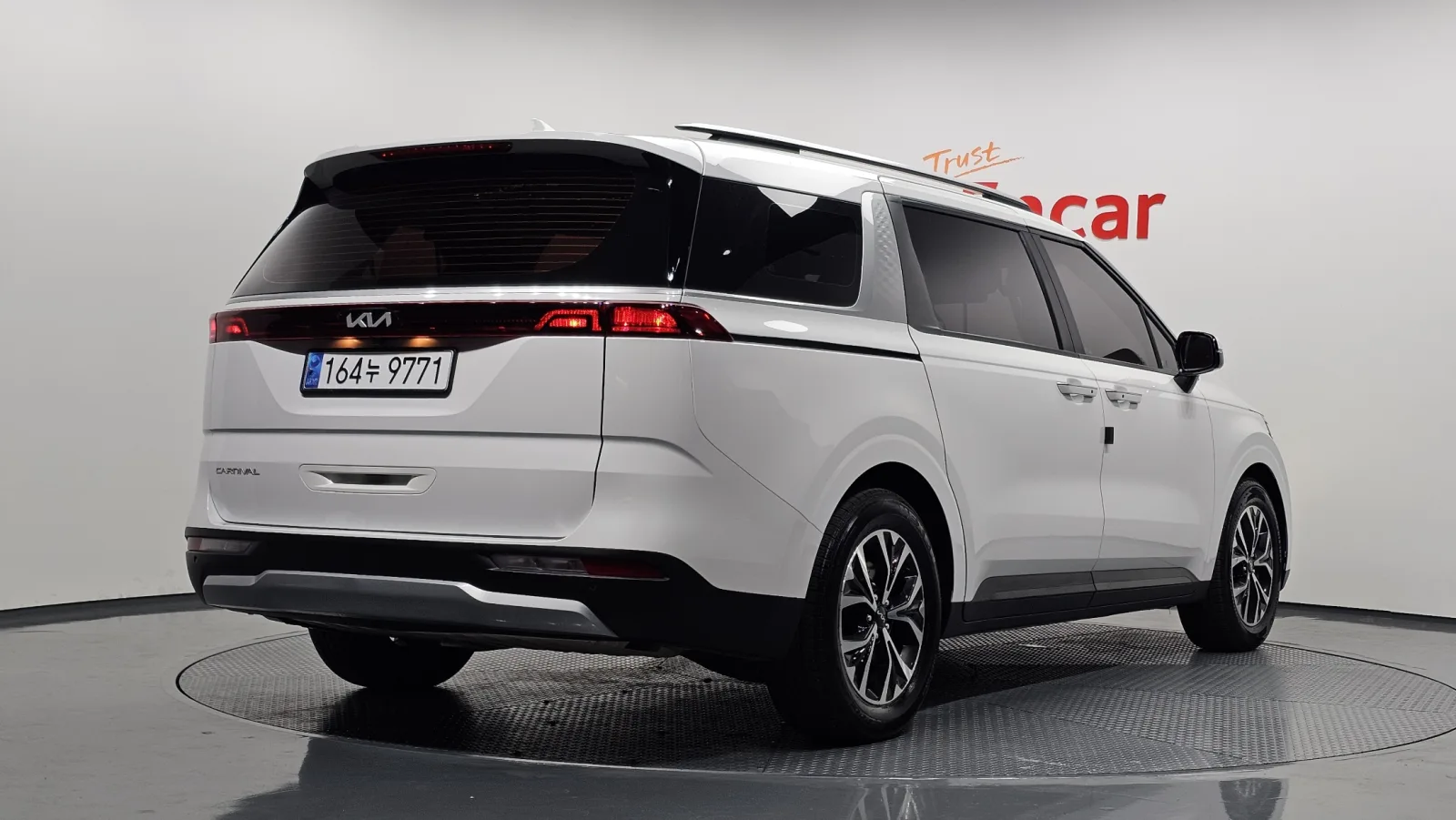 2022 Kia Carnival